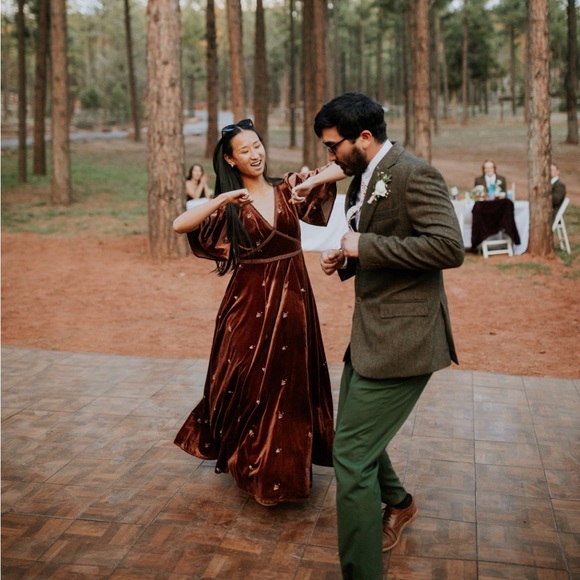 Dark Terracotta Floral Velvet Midi Dress - Picture 1 of 5